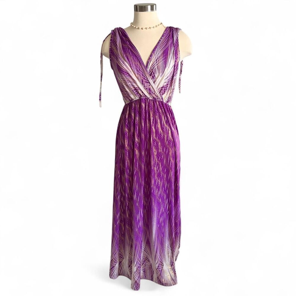 NWT women’s medium Purple & white size Medium Dress Y2k